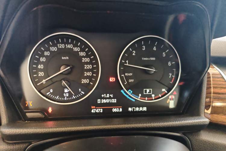 Used BMW 2 Series Active Tourer 2016 220i Luxury Design Package Instrument Cluster