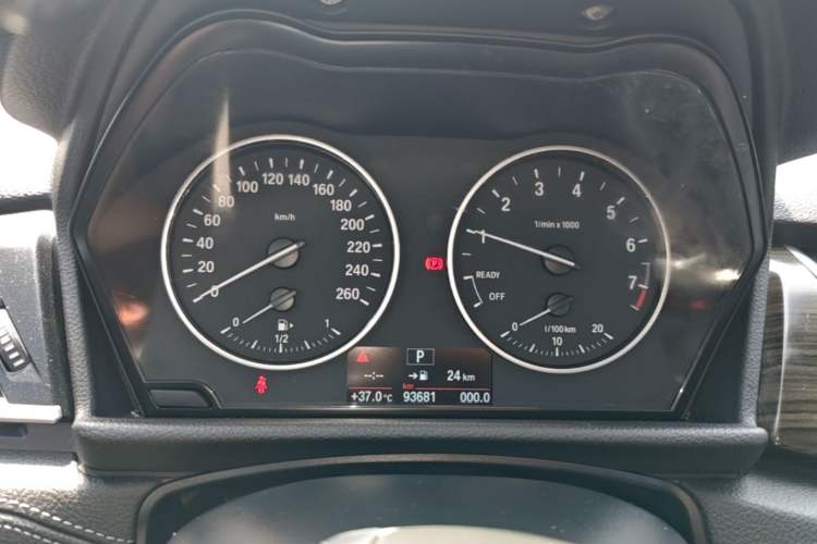 Used BMW 2 Series Active Tourer 2016 218i Sports Design Package Instrument Cluster