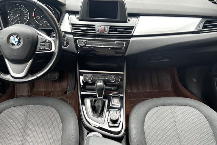 Used BMW 2 Series Active Tourer 2016 218i Fashion Model Interior 1