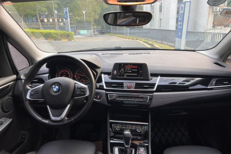 Used BMW 2 Series Active Tourer 2016 218i Sports Design Package Interior 1