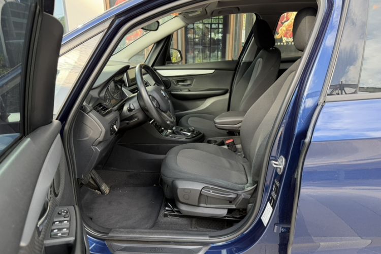 Used BMW 2 Series Active Tourer 2016 218i Leading Model Interior 1