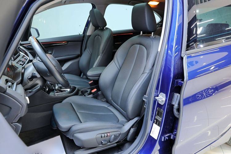 Used BMW 2 Series Active Tourer 2016 218i Sports Design Package Interior 10
