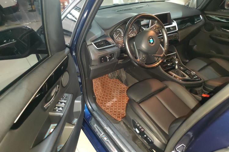 Used BMW 2 Series Active Tourer 2016 218i Sports Design Package Interior 2