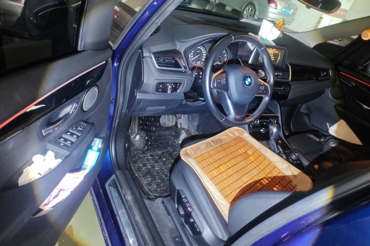 Used BMW 2 Series Active Tourer 2016 218i Sports Design Package Interior 3