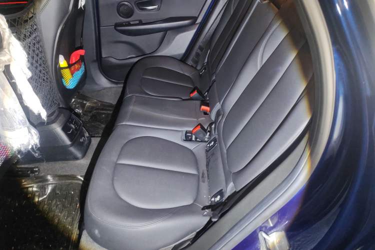 Used BMW 2 Series Active Tourer 2016 218i Sports Design Package Interior 4