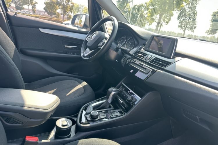 Used BMW 2 Series Active Tourer 2016 218i Leading Model Interior 5