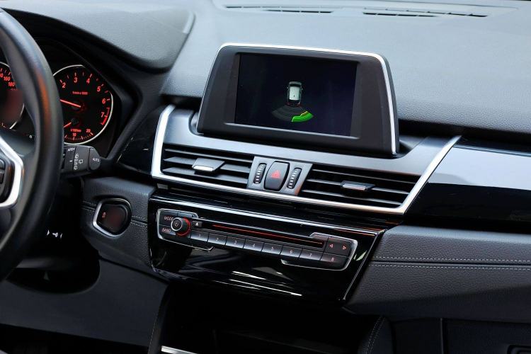 Used BMW 2 Series Active Tourer 2016 218i Sports Design Package Interior 5