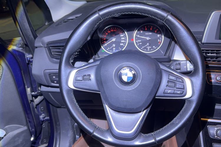 Used BMW 2 Series Active Tourer 2016 218i Fashion Model Interior 7