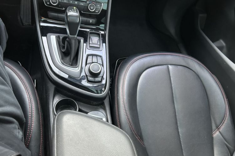 Used BMW 2 Series Active Tourer 2016 218i Leading Model Interior 7