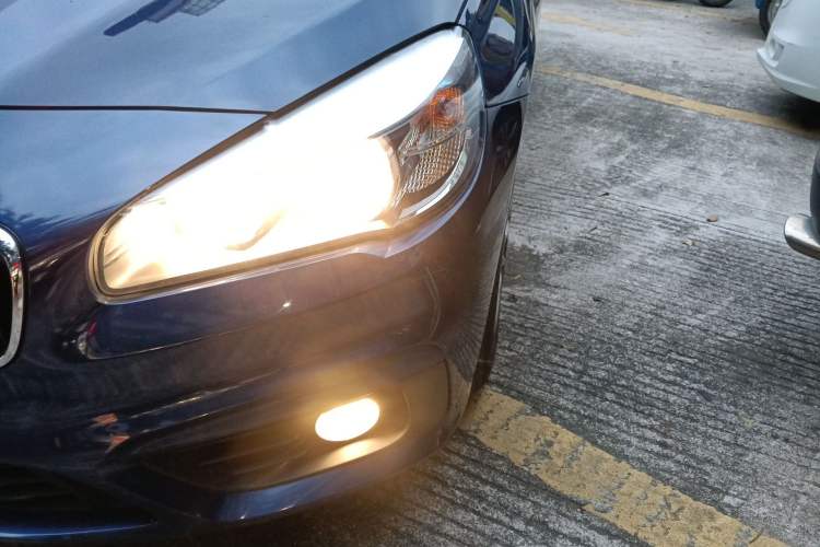 Used BMW 2 Series Active Tourer 2016 218i Fashion Model Left Front Headlight