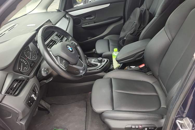 Used BMW 2 Series Active Tourer 2016 220i Luxury Edition Left Front Seat