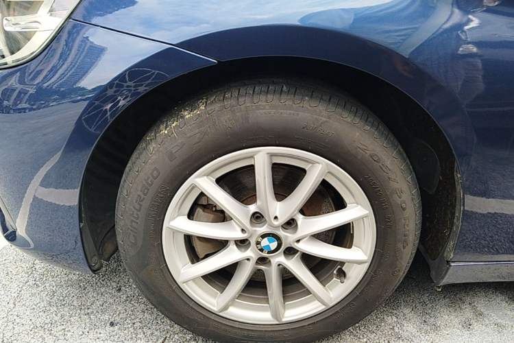 Used BMW 2 Series Active Tourer 2016 218i Fashion Model Left Front Wheel Hub