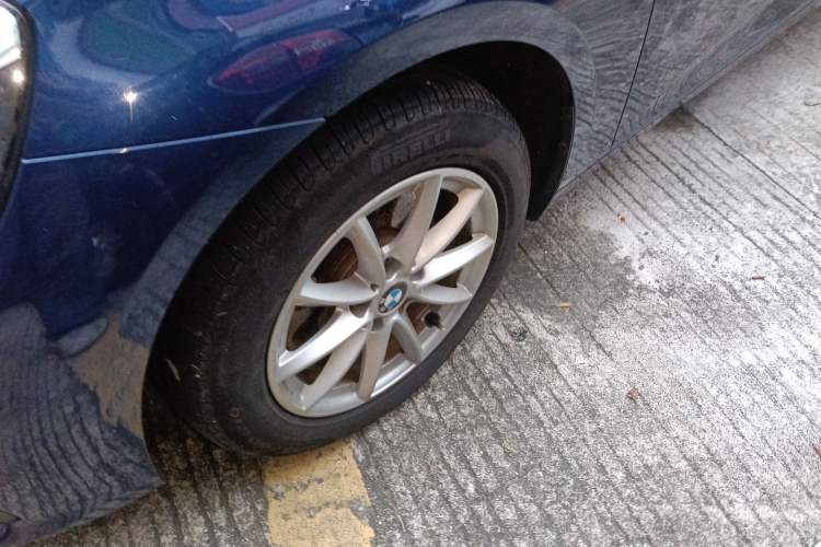 Used BMW 2 Series Active Tourer 2016 218i Fashion Model Left Front Wheel Hub