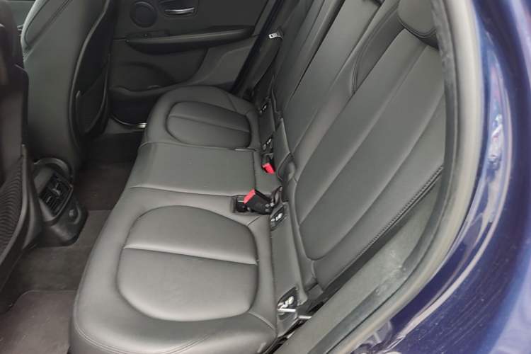 Used BMW 2 Series Active Tourer 2016 220i Luxury Edition Left Rear Seat