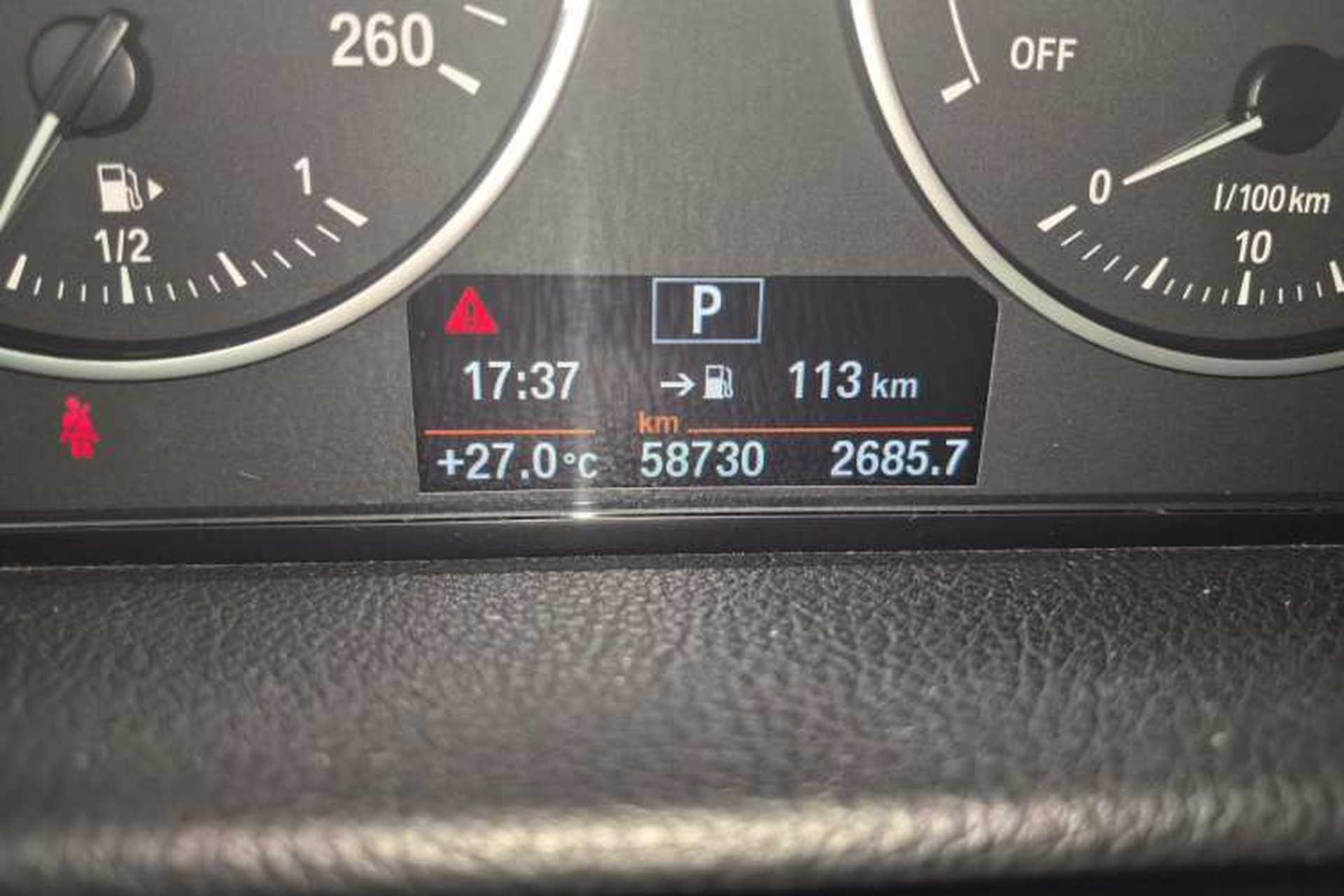 Used BMW 2 Series Active Tourer 2016 220i Luxury Edition Odometer Close Up