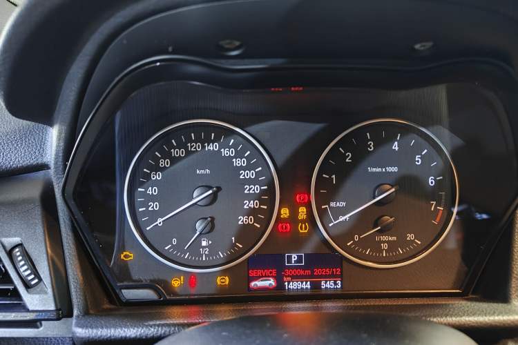 Used BMW 2 Series Active Tourer 2016 218i Leading Model Odometer Close Up