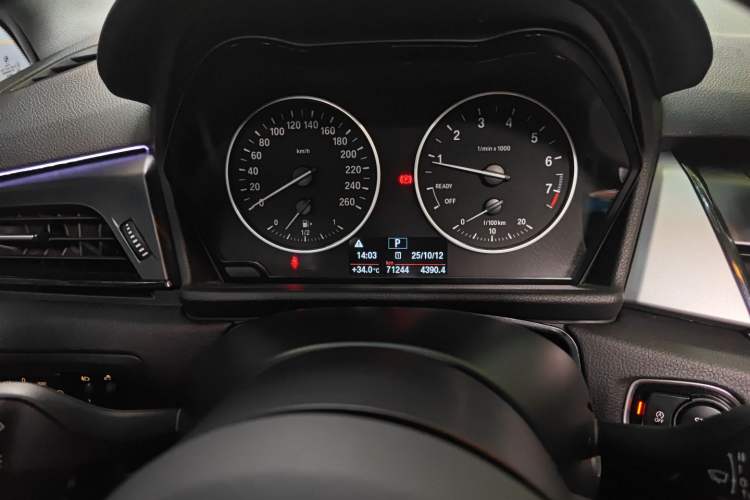 Used BMW 2 Series Active Tourer 2016 218i Fashion Model Odometer Close Up
