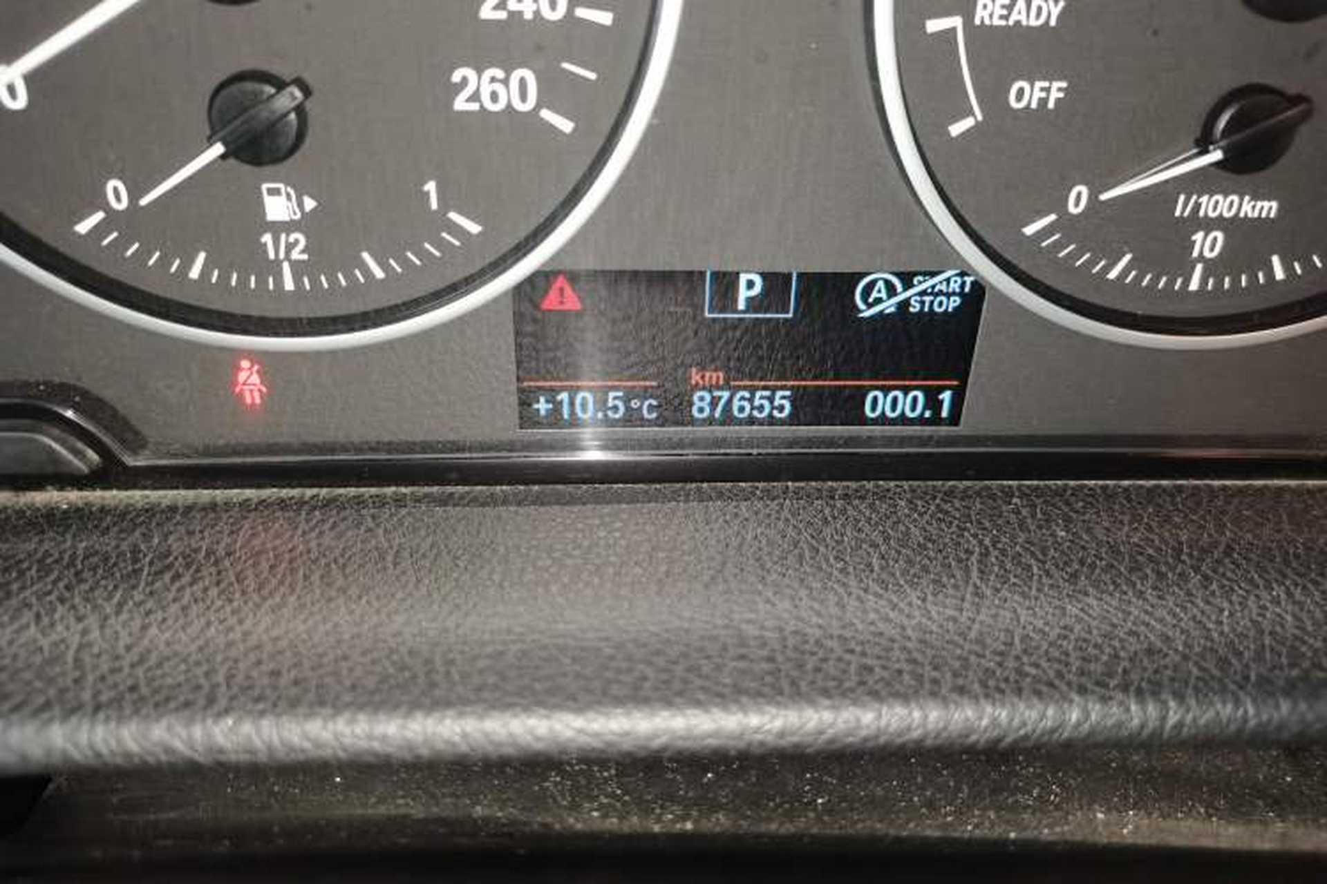 Used BMW 2 Series Active Tourer 2016 218i Leading Model Odometer Close Up