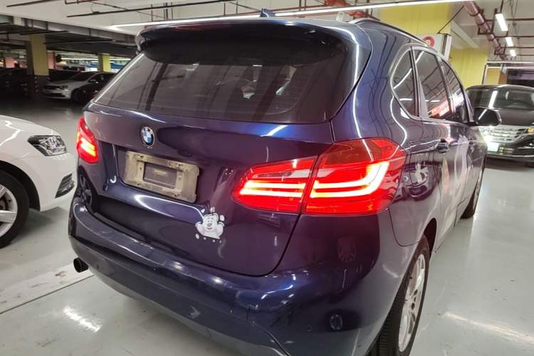 Used BMW 2 Series Active Tourer 2016 218i Leading Model Rear Right 45 Deg