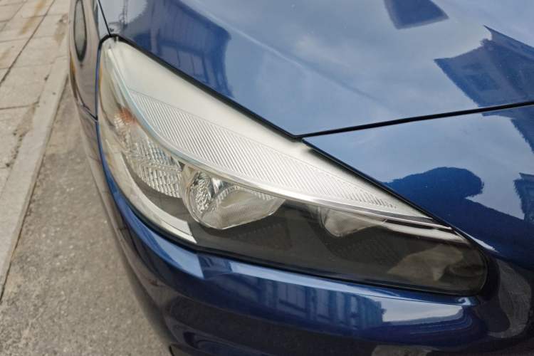 Used BMW 2 Series Active Tourer 2016 218i Fashion Model Right Front Headlight