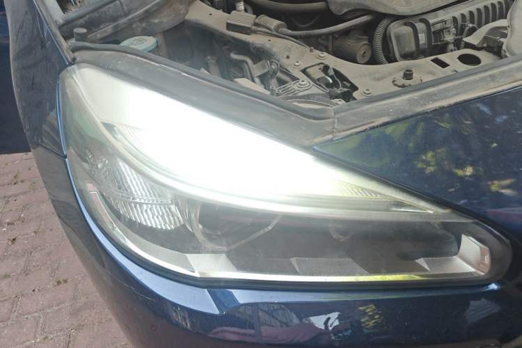 Used BMW 2 Series Active Tourer 2016 218i Sports Design Package Right Front Headlight