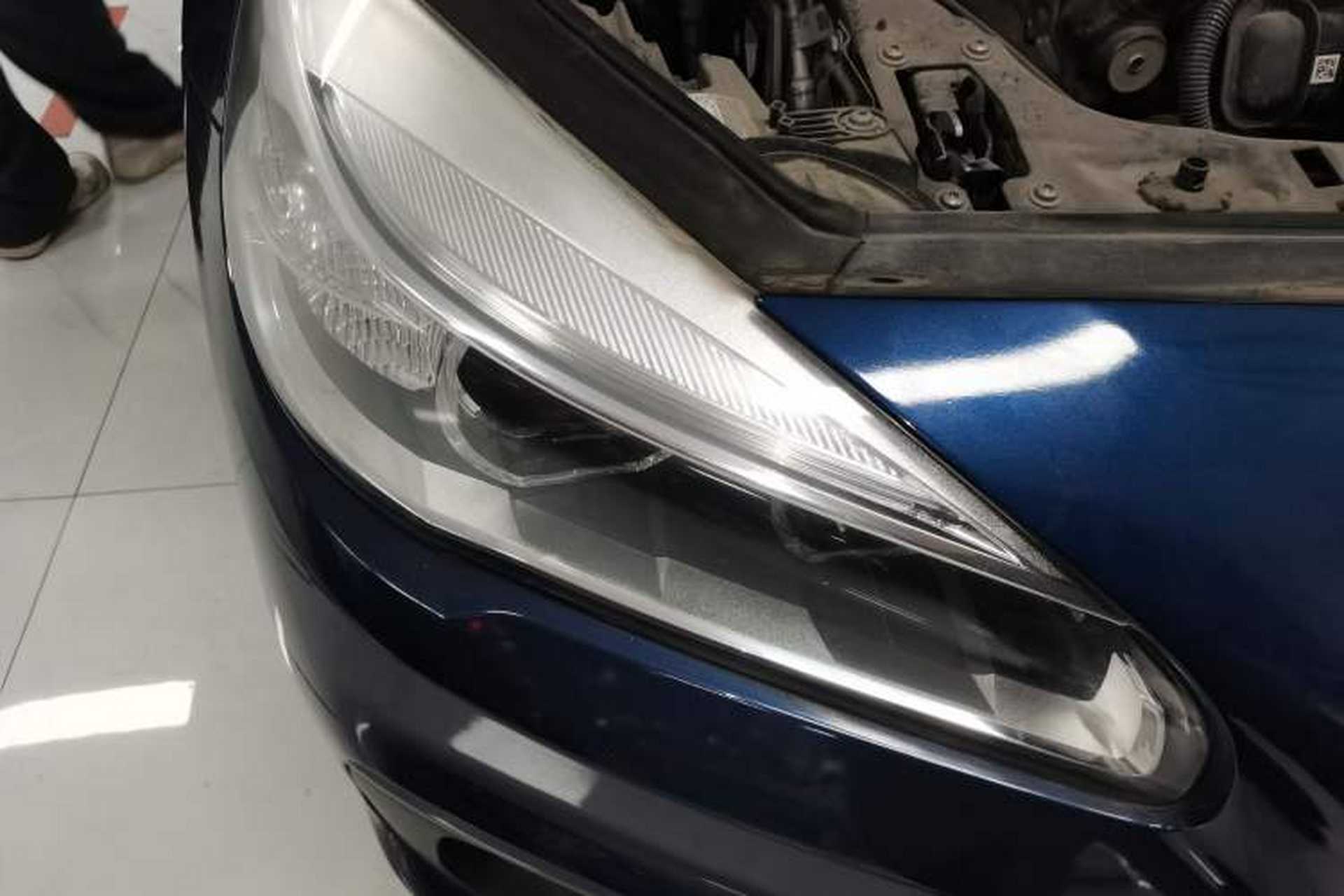 Used BMW 2 Series Active Tourer 2016 218i Leading Model Right Front Headlight