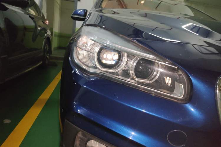 Used BMW 2 Series Active Tourer 2016 218i Leading Model Right Front Headlight