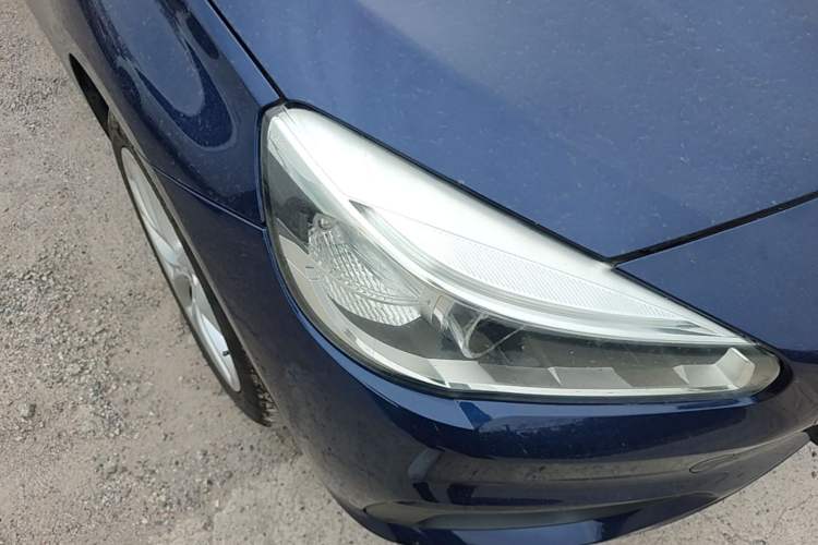Used BMW 2 Series Active Tourer 2016 220i Luxury Edition Right Front Headlight