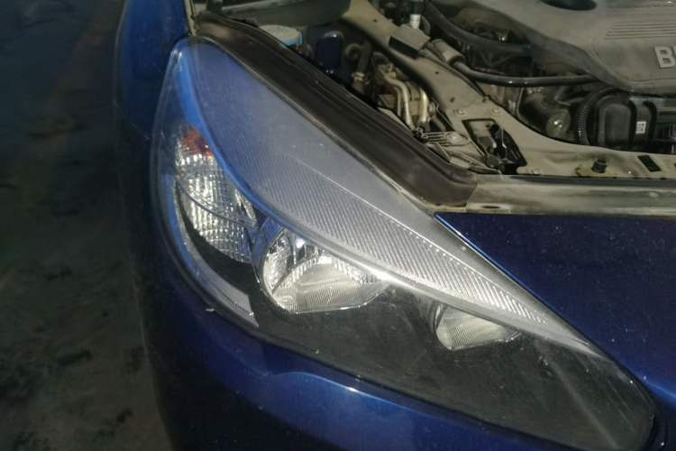 Used BMW 2 Series Active Tourer 2016 218i Fashion Model Right Front Headlight