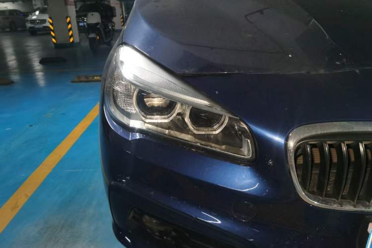 Used BMW 2 Series Active Tourer 2016 218i Sports Design Package Right Front Headlight
