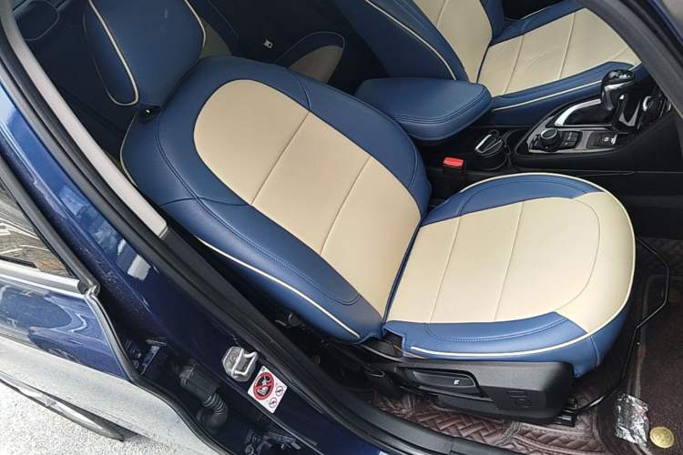 Used BMW 2 Series Active Tourer 2016 218i Fashion Model Right Front Seat