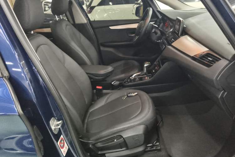 Used BMW 2 Series Active Tourer 2016 218i Fashion Model Right Front Seat