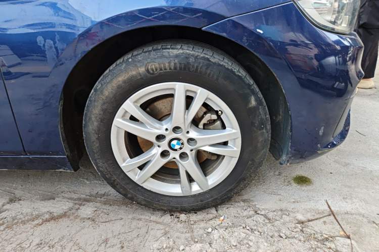 Used BMW 2 Series Active Tourer 2016 218i Leading Model Right Front Wheel Hub