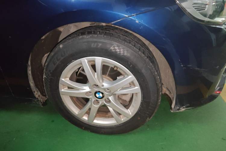 Used BMW 2 Series Active Tourer 2016 218i Leading Model Right Front Wheel Hub