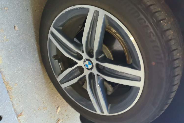Used BMW 2 Series Active Tourer 2016 218i Sports Design Package Right Front Wheel Hub