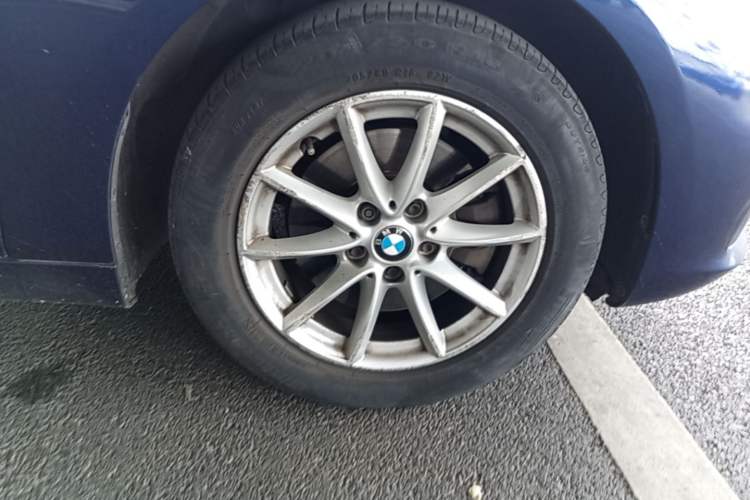 Used BMW 2 Series Active Tourer 2016 218i Fashion Model Right Front Wheel Hub