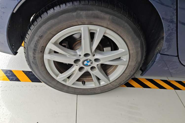 Used BMW 2 Series Active Tourer 2016 218i Leading Model Right Rear Wheel Hub