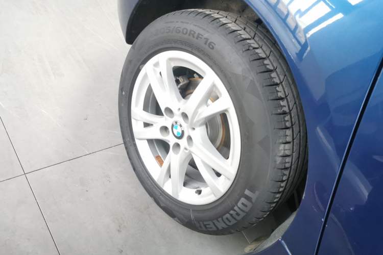 Used BMW 2 Series Active Tourer 2016 218i Leading Model Right Rear Wheel Hub