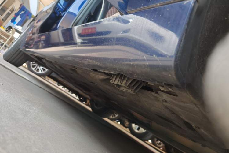 Used BMW 2 Series Active Tourer 2016 218i Leading Model Right Side Sill