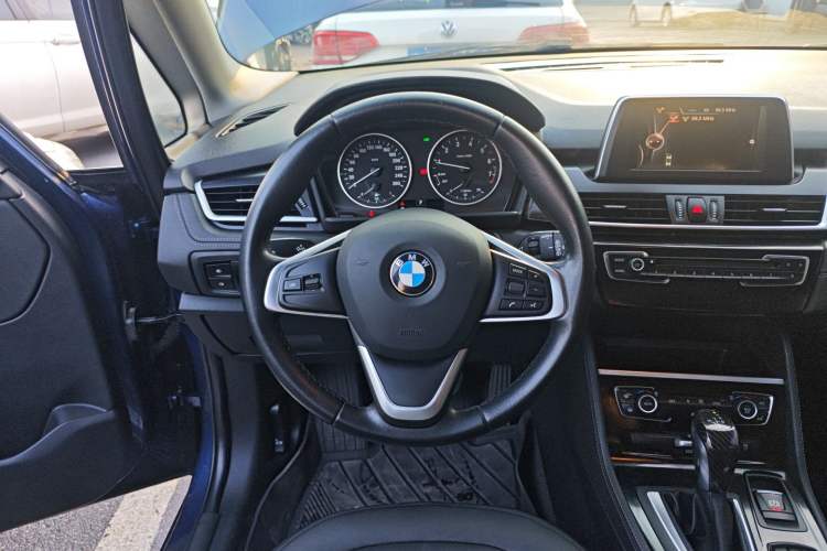 Used BMW 2 Series Active Tourer 2016 218i Sports Design Package Steering Wheel