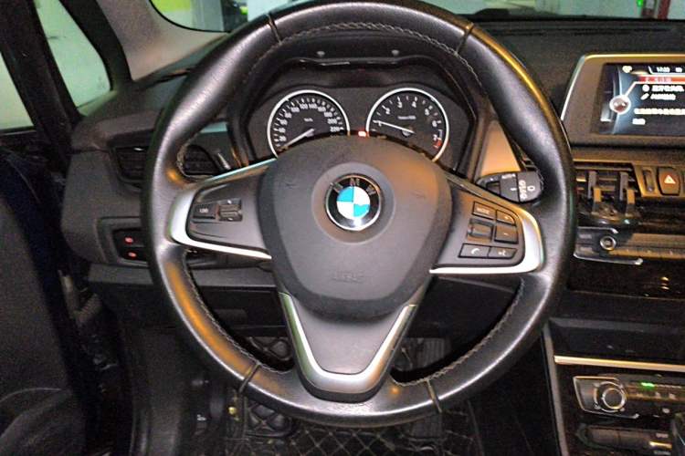Used BMW 2 Series Active Tourer 2016 218i Fashion Model Steering Wheel