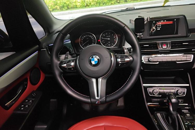 Used BMW 2 Series Active Tourer 2016 218i Fashion Model Steering Wheel