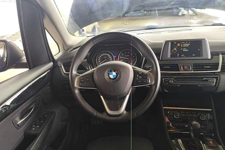 Used BMW 2 Series Active Tourer 2016 218i Sports Design Package Steering Wheel