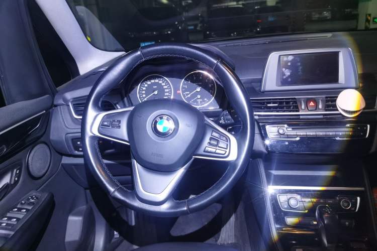 Used BMW 2 Series Active Tourer 2016 218i Sports Design Package Steering Wheel