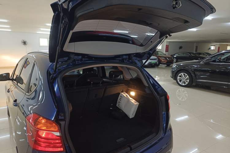 Used BMW 2 Series Active Tourer 2016 218i Fashion Model Trunk