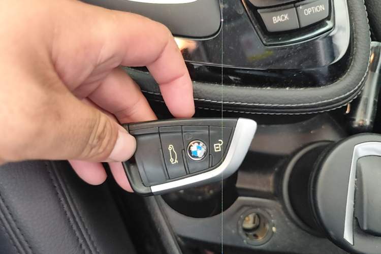 Used BMW 2 Series Active Tourer 2016 218i Sports Design Package Vehicle Key