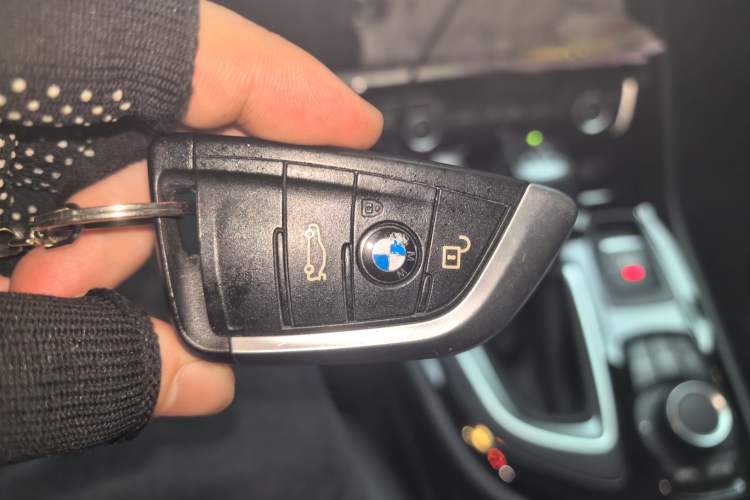 Used BMW 2 Series Active Tourer 2016 220i Luxury Edition Vehicle Key