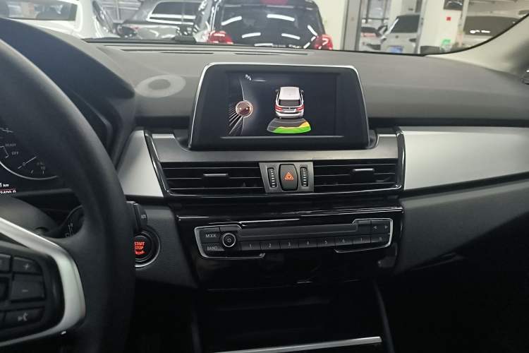 Used BMW 2 Series Active Tourer 2016 218i Fashion Model Audio And AC Panel