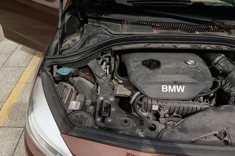 Used BMW 2 Series Active Tourer 2016 218i Sports Design Package Engine Bay Right