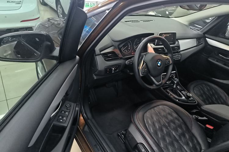 Used BMW 2 Series Active Tourer 2016 218i Fashion Model Interior 3